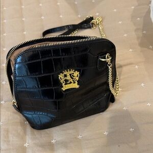 Elegant Black Croc-Embossed Crossbody Bag with Gold Accents